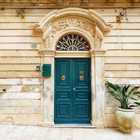 Cataldi'S Rooms Noto Exterior photo